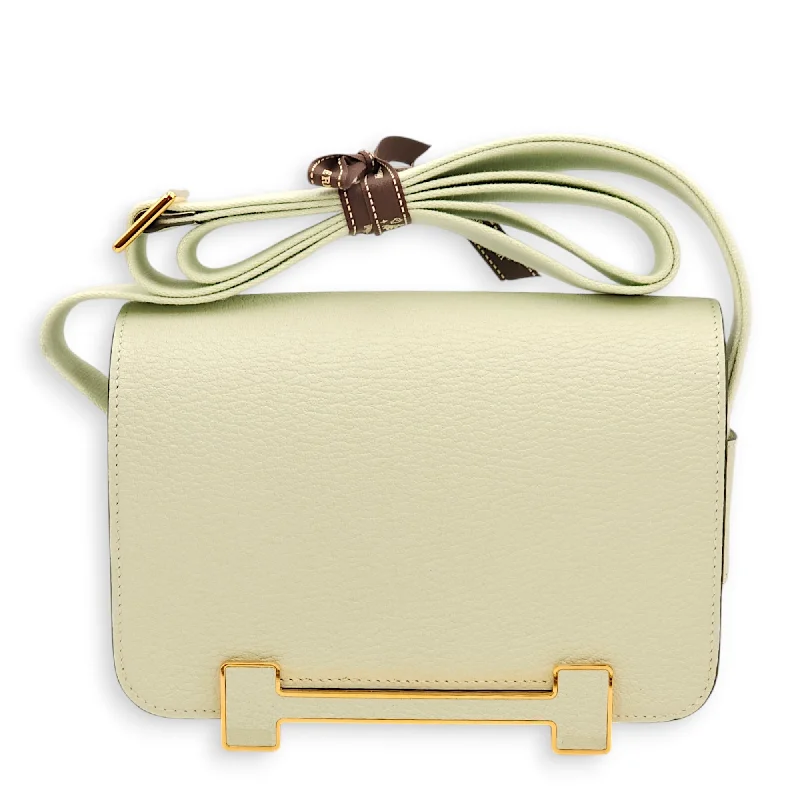 Don't Miss Out – Handbag DiscountsLuxury Bags For Working Professionals Geta Vert Fizz in Chevre Mysore, Gold hardware Don't Miss Out – Handbag DiscountsLuxury Bags For Working Professionals Geta Vert Fizz in Chevre Mysore, Gold hardware