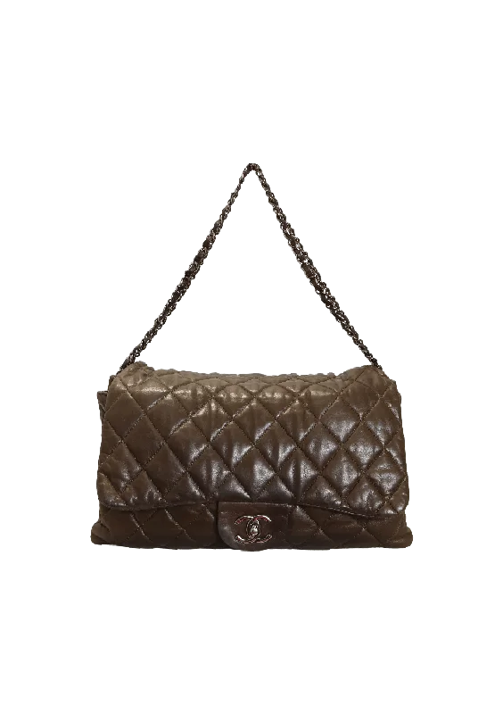  Shop Timeless And Trendy Bags At Limited-Time DiscountsValentine's Day MEDIUM 3 ACCORDION FLAP LAMBSKIN