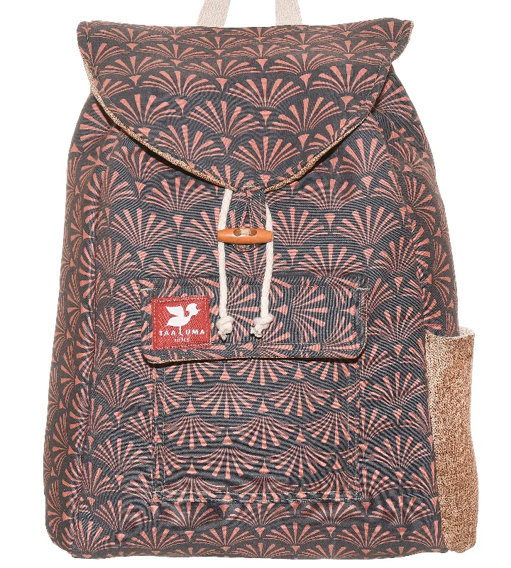 The Perfect Bag Sale For A Seasonal RefreshSenior Travelers Iceland Tote (by Deborah Silver) The Perfect Bag Sale For A Seasonal RefreshSenior Travelers Iceland Tote (by Deborah Silver)