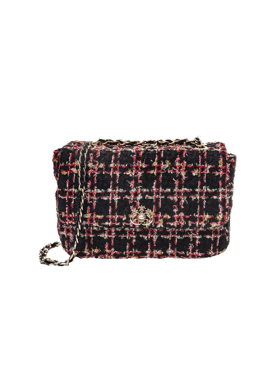 Everyday Elegance At Special PricesTimeless Style Promotions BOLSA CLASSICA EM TWEED Everyday Elegance At Special PricesTimeless Style Promotions BOLSA CLASSICA EM TWEED
