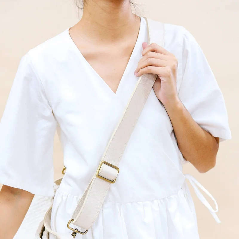  Premium Quality Bags At Affordable PricesDive Into Trendy Styles Adjustable Buslo Bag Strap (Custom Leather Color)