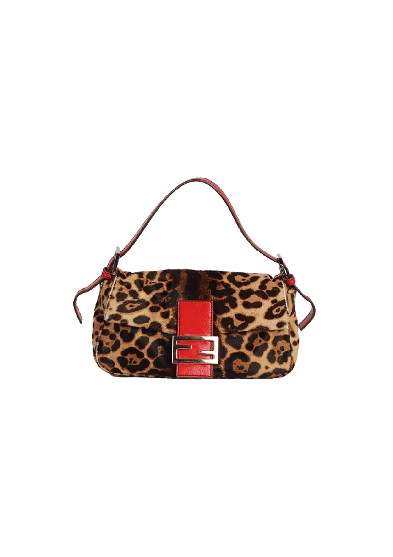  Must-Have Bags, Big DiscountsStreet Chic Discounts PONYHAIR BAGUETTE