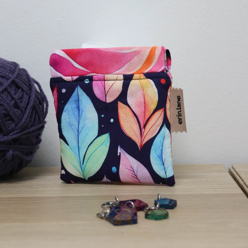 Chic Shoulder Bags At Promotional RatesAffordable Bags Keep It Snappy Notions Pouch in Falling for Color Chic Shoulder Bags At Promotional RatesAffordable Bags Keep It Snappy Notions Pouch in Falling for Color