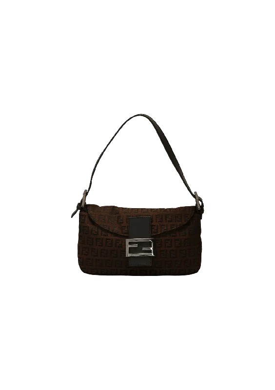  Sleek And Stylish Handbags At Lower PricesVintage-Modern Style Offers ZUCCHINO BAGUETTE BAG