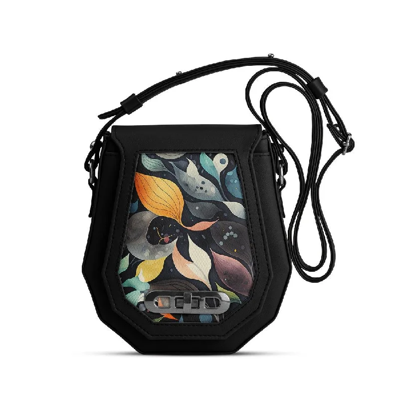  Upgrade Your Look With Our Exclusive Bag DealsInspired Bags For Timeless Elegance Black Polygon Crossbags Sea Leaves