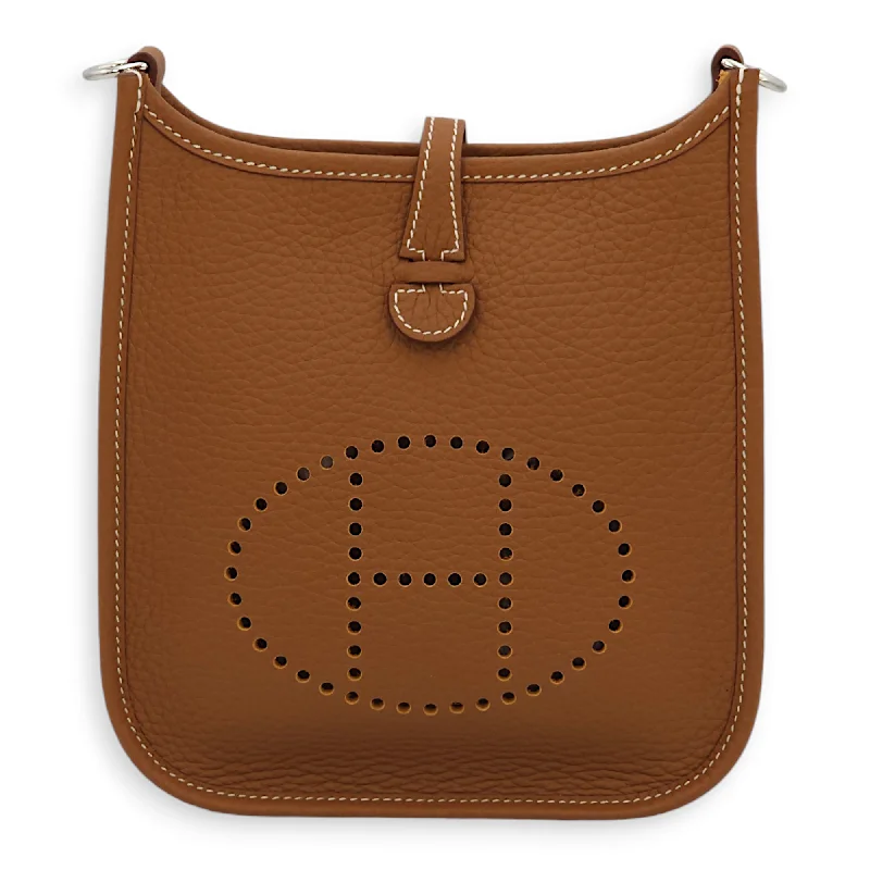  Chic Handbags At Special Promotional PricesBold And Flash-Sale Bags Evelyne Mini Gold in Clemence, Palladium hardware