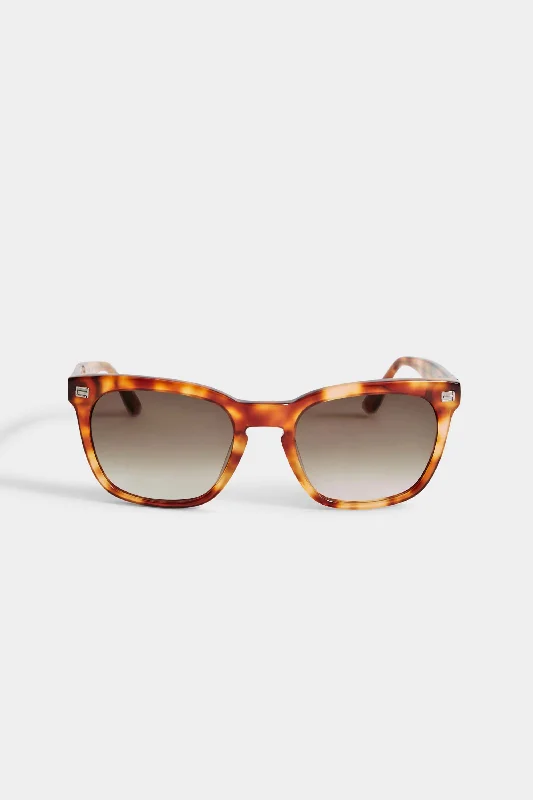  Trendy Handbags, Limited-Time SaleSquare Tortoise Sunglasses