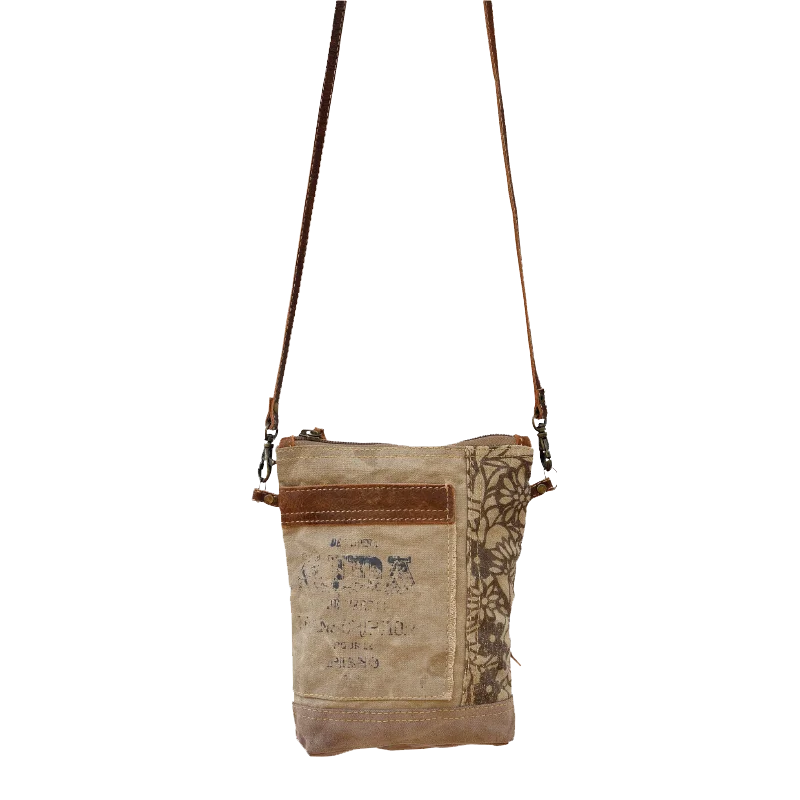  The Best Handbag Deals Are Available NowAida Passport Bag