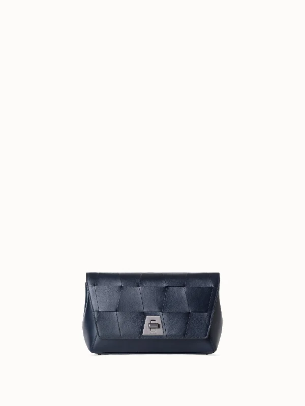  Shop Timeless And Trendy Bags At Limited-Time DiscountsAnouk Day Bag