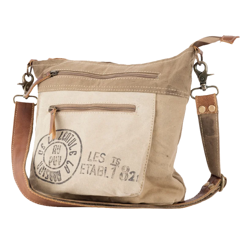  Iconic Handbags At Budget-Friendly PricesAu Puy Shoulder Bag