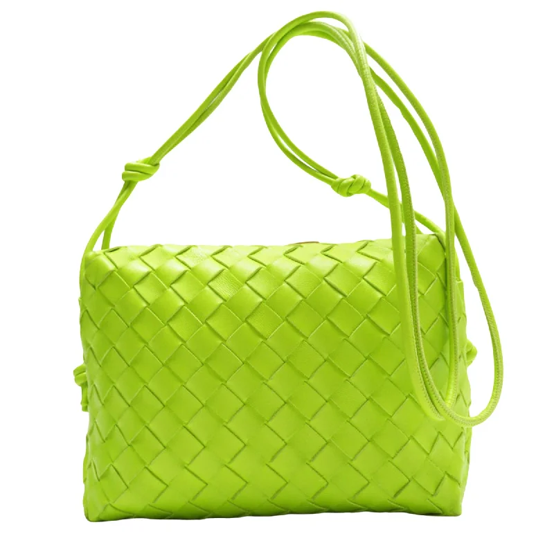 Flash Sale On Elegant Bags – Limited Stock AvailableBottega Veneta Loop Leather Shoulder Bag (Pre-Owned) Flash Sale On Elegant Bags – Limited Stock AvailableBottega Veneta Loop Leather Shoulder Bag (Pre-Owned)