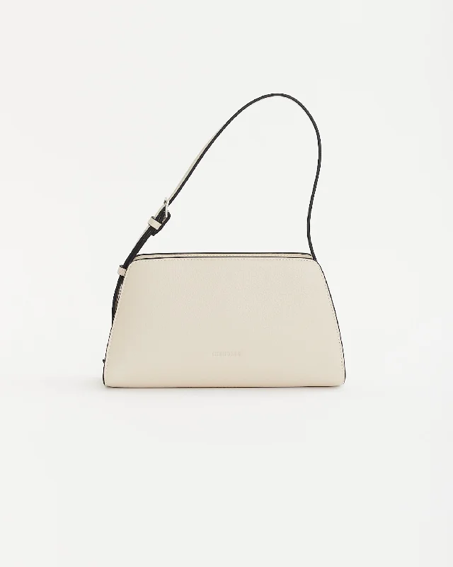  Premium Handbags At Exclusive PricesDiscover Promotions Clara Bag: Oat