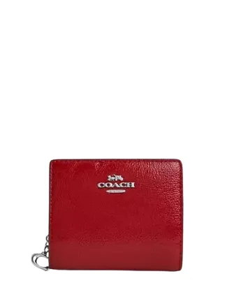  Best Bag Sale Of The SeasonRide The Style Wave Coach Snap Wallet