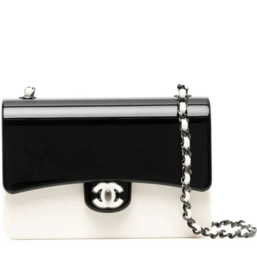  The Bag Sale You've Been Waiting For Is HereColour-Block Flap Bag Minaudière