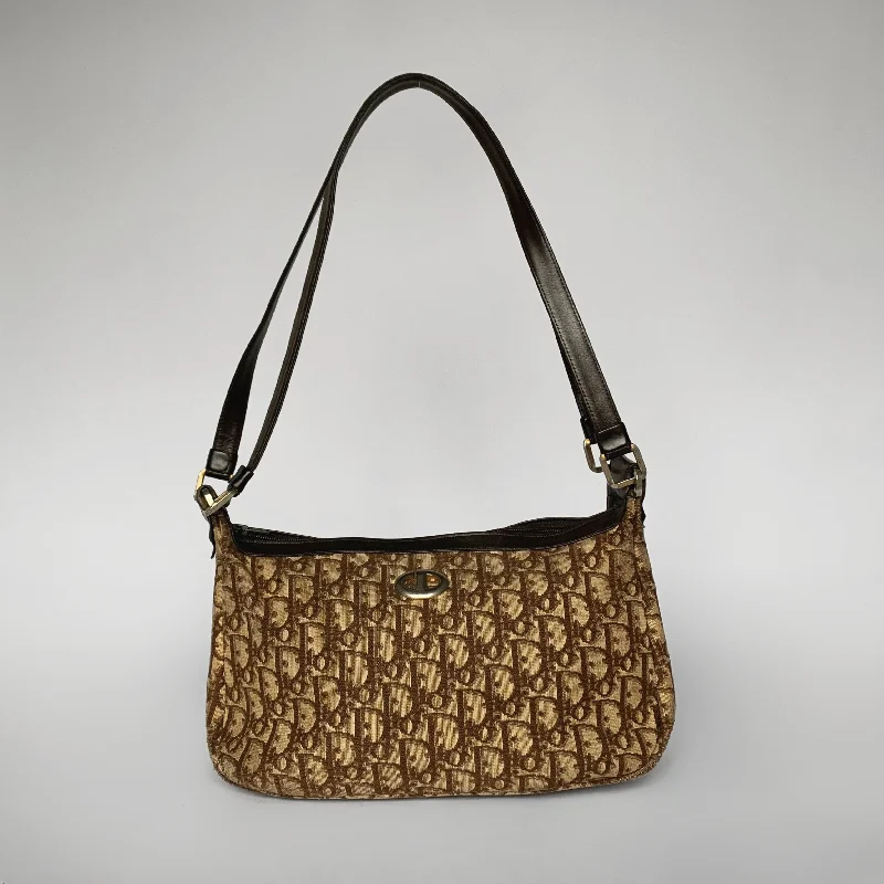  Iconic Handbags At Unbeatable PricesDior Shoulder Bag Jacquard Oblique Canvas