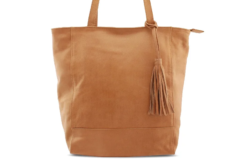  Stylish Handbags With Exclusive Online DiscountsFast Fashion Favorites EMMA LEATHER HANDBAG IN TAN