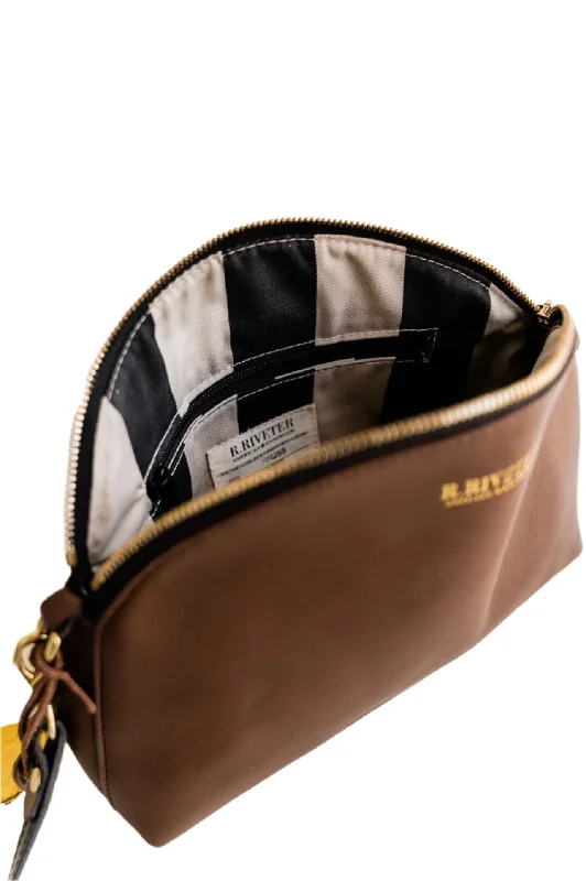  Chic Bags, Shop NowHopper | Brown Leather Crossbody
