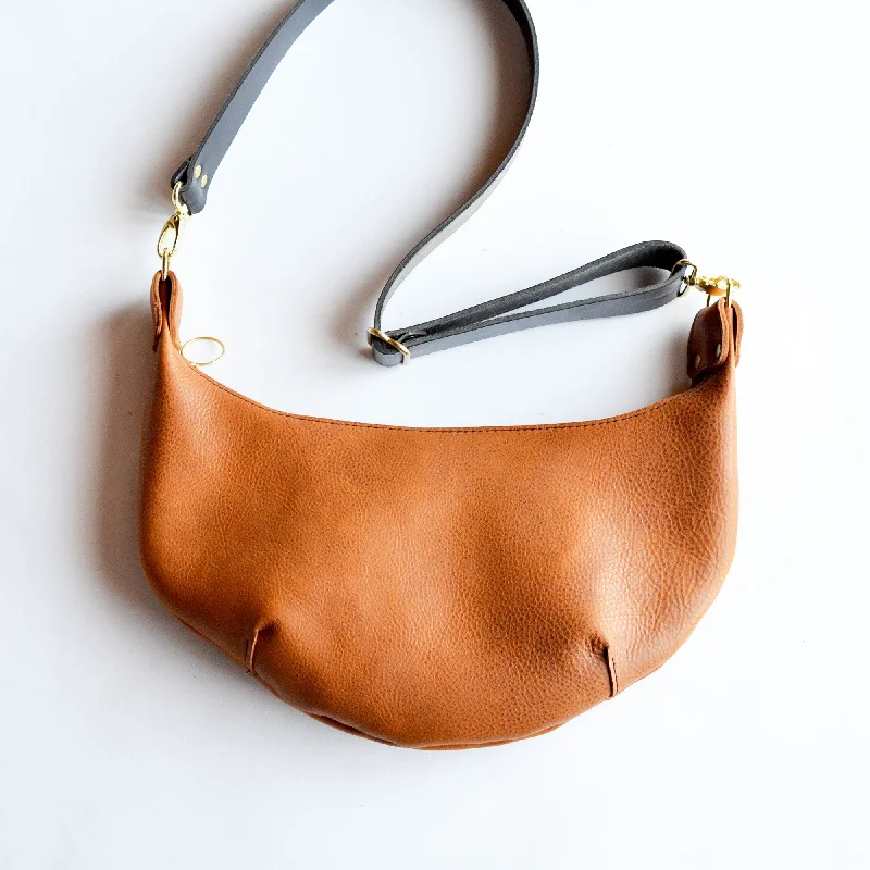  Stylish Totes With Special DiscountsLeather HOBO Crossbody Bag - Tan Leather