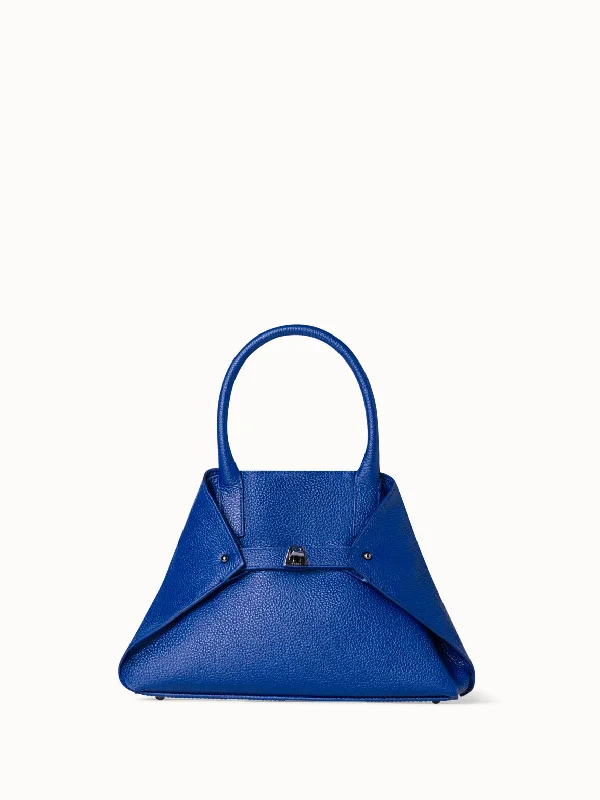  Exclusive Discounts On Stylish HandbagsClassic Chic Deals Ai Little Top Handle Tote