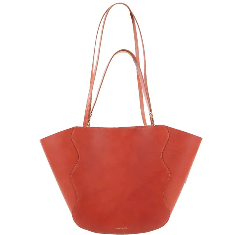  Chic Handbags At Special Promotional PricesOcean Tote, Brandy/Avion