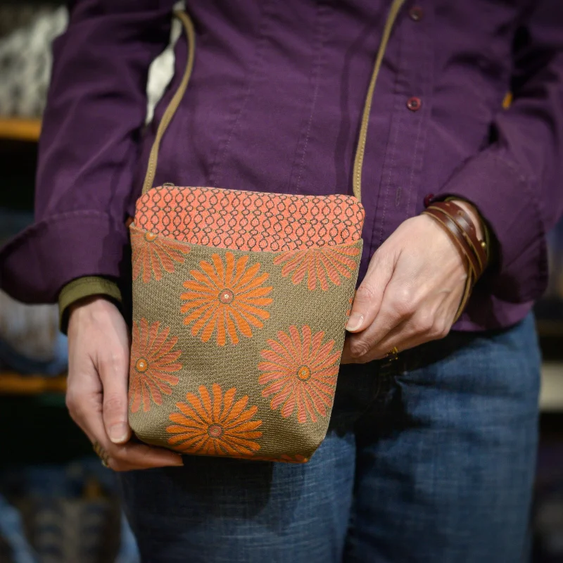  The Ultimate Handbag Sale – Elegant Styles At Lower PricesHurry Before It's Gone Maruca ~ Busy Bee, Dream Dahlia Hot
