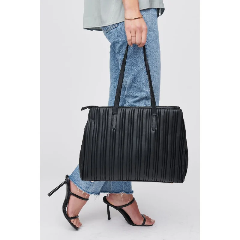  Fashionable Bags At Must-Have PricesMaura Tote