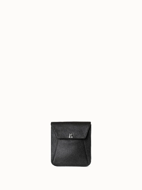  Iconic Fashion Bags At Unbeatable SavingsAnouk Little Messenger Bag