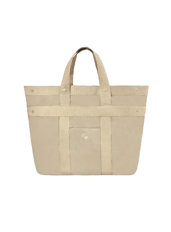  Statement Handbags At Unbeatable DiscountsMulti-Way Tote (Latte)