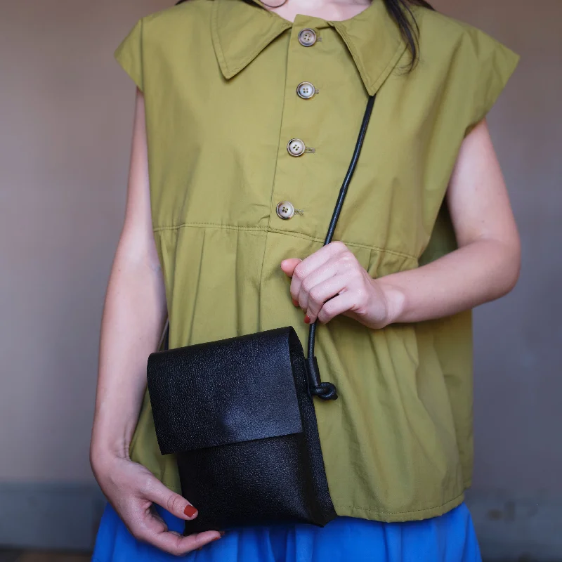  Best Handbag Sale Of The SeasonBlack Trail Bag