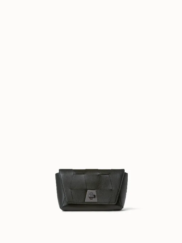  High-End Bags, Low-End PricesAnouk Small Day Bag