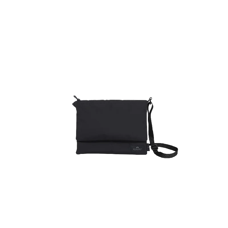  Fashion-Forward Bags, Now On SaleUnfettered Crossbody Bag