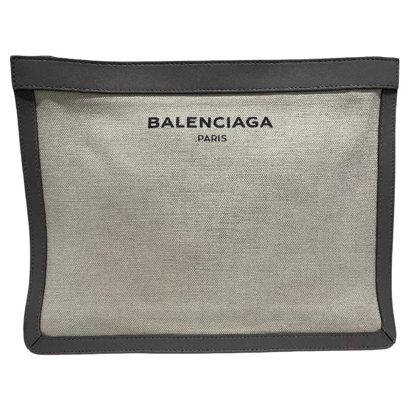  Shop Timeless And Trendy Bags At Limited-Time DiscountsBALENCIAGA/Clutch Bag/Graphic/CRM/