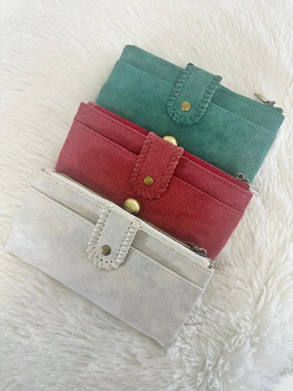  Flash Sale On Elegant Bags – Limited Stock AvailableBP207 Grace Crossbody Clutch Wallet