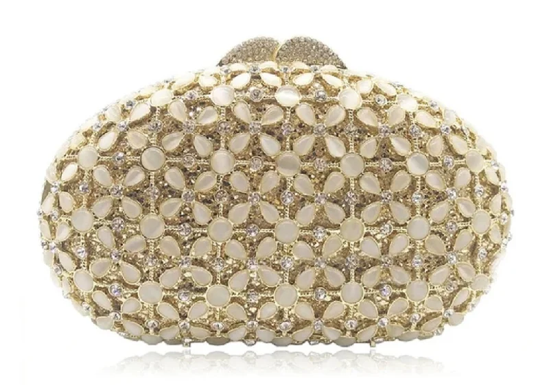  Premium Handbags At Unbeatable MarkdownsNUHA Clutch