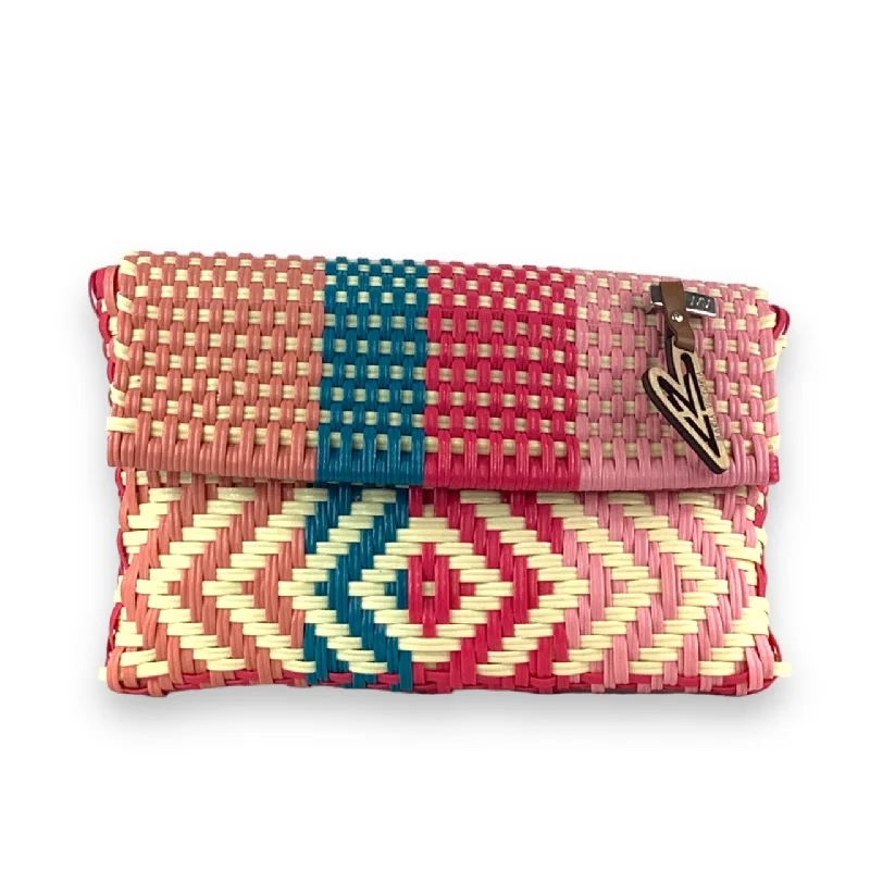  Stylish And Durable Handbags At Great ValueMaria Victoria | Pina Colada 13 DI | Upcycled, Handwoven, Multicolor Clutch Wallet