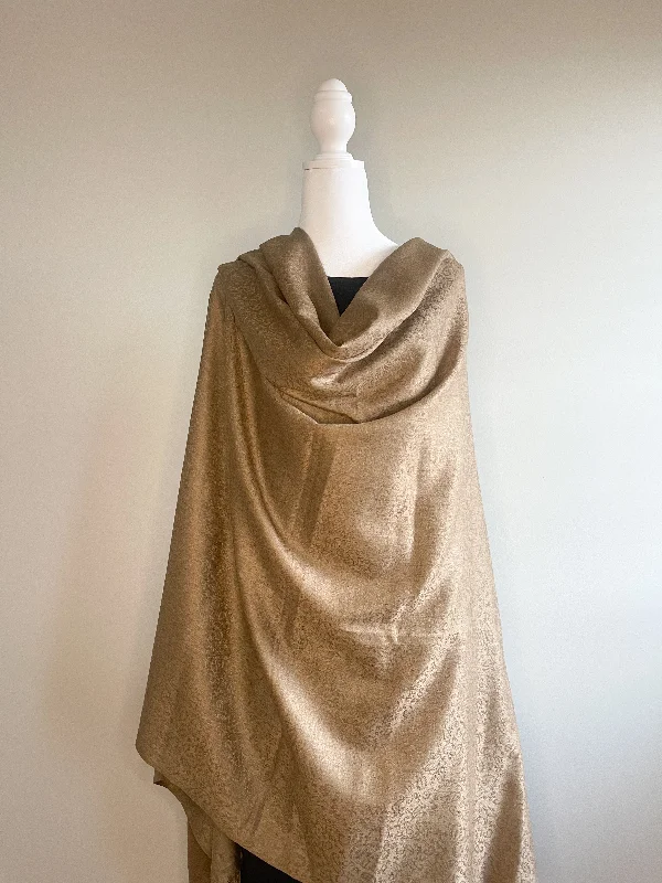  Fashionable Handbags, Limited-Time DealsSONA Shawl