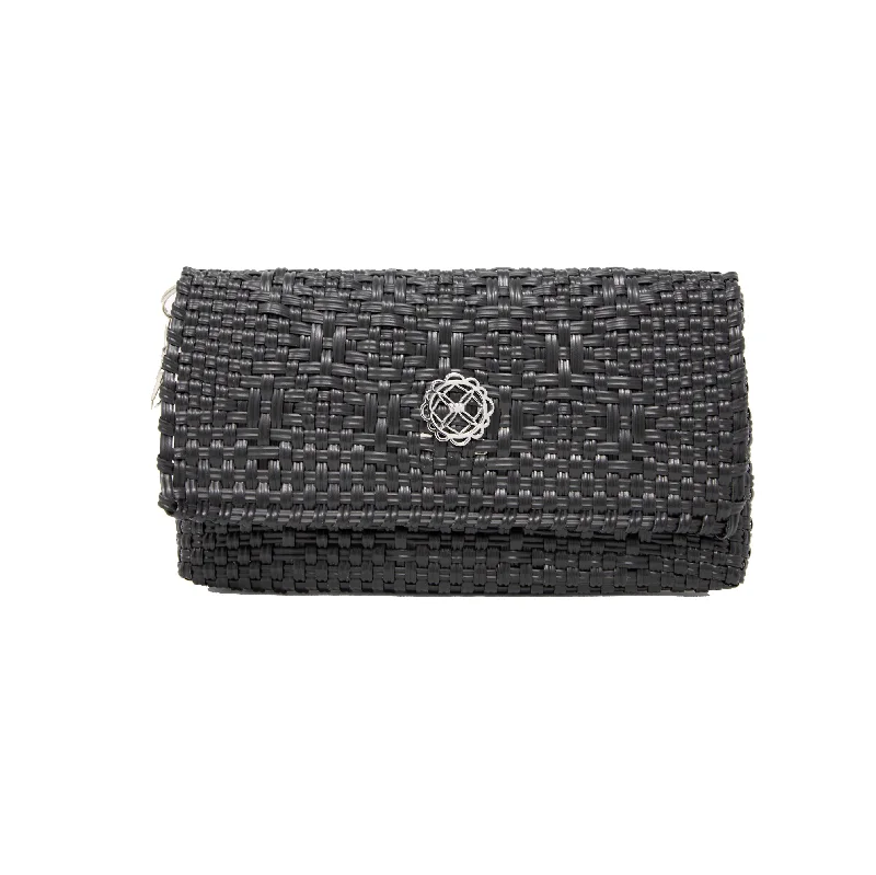  Fashionable Bags With Special Seasonal OffersBLACK CLUTCH