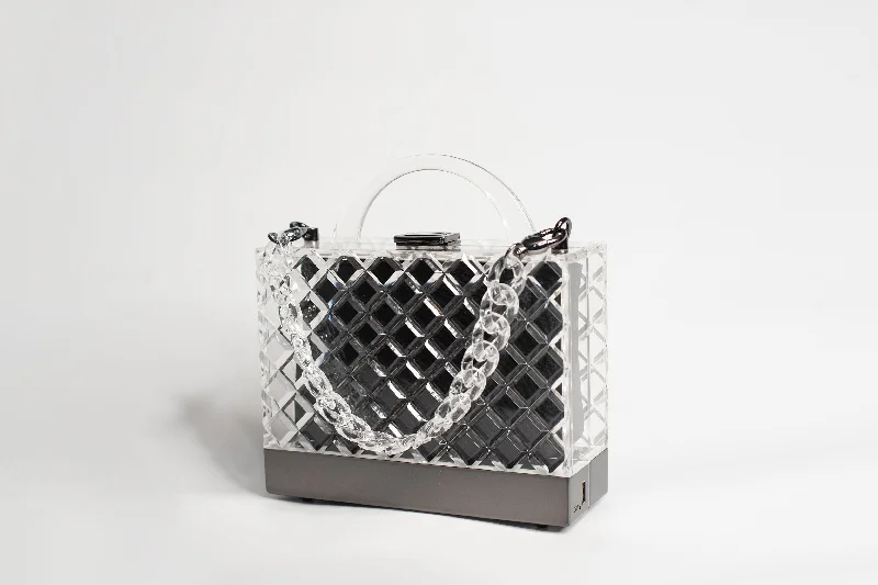  Luxury Meets Affordability – Shop Stunning Bags NowDIAMOND CLUTCH in Crystal/Black