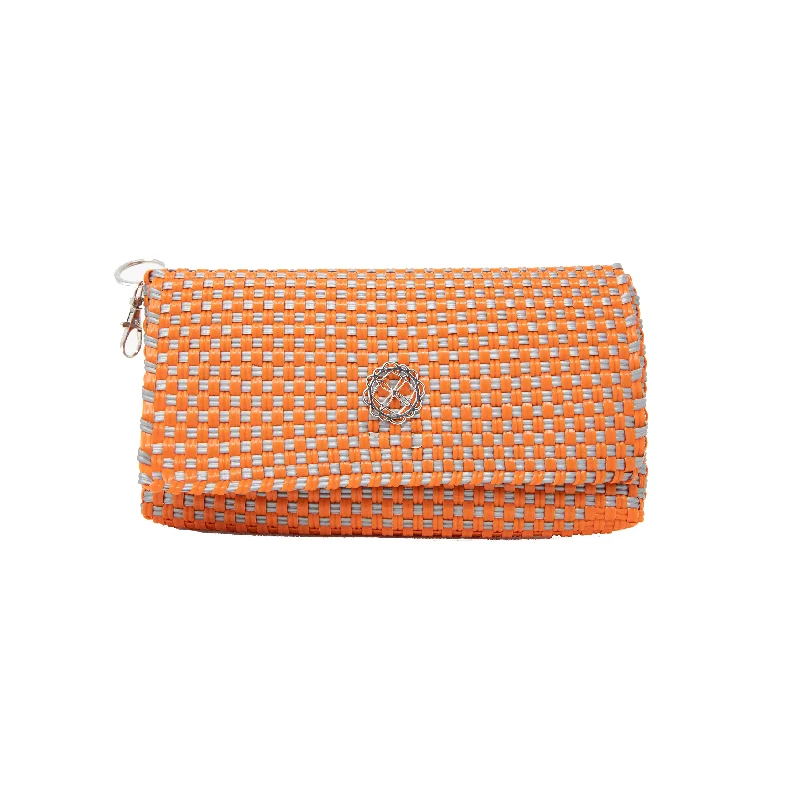 Elegant Purses At Clearance PricesORANGE SILVER CLUTCH