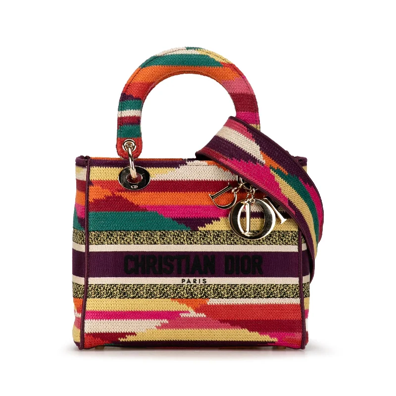  Everyday Handbags At Wallet-Friendly RatesDior Medium Canvas Lady D-Lite (SHG-MQ2RvY)