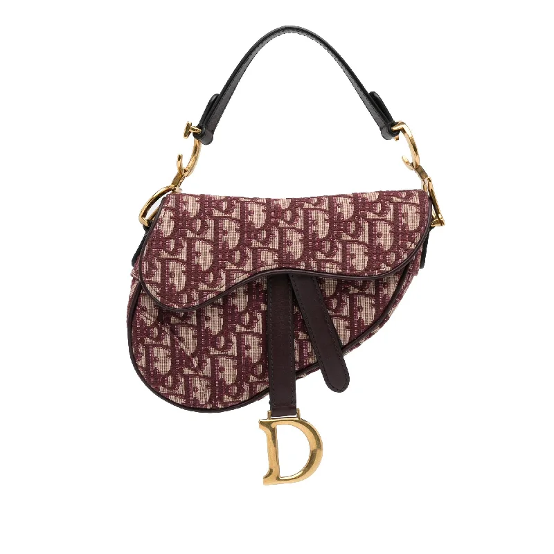  The Perfect Bag Sale Is HereDior Mini Oblique Saddle (SHG-mx8zZR)