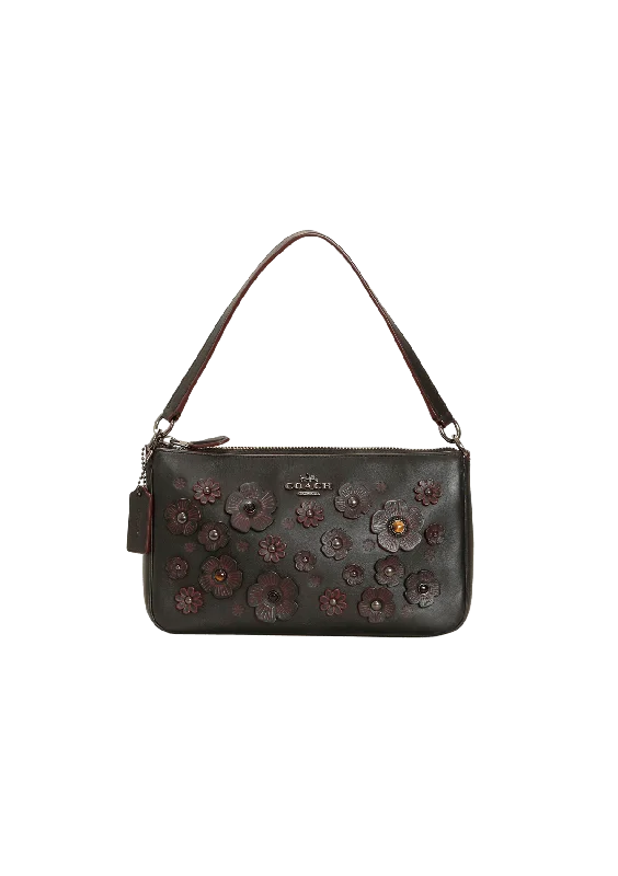 Statement Bags With Exclusive SavingsFLORAL NOLITA 24 BAG