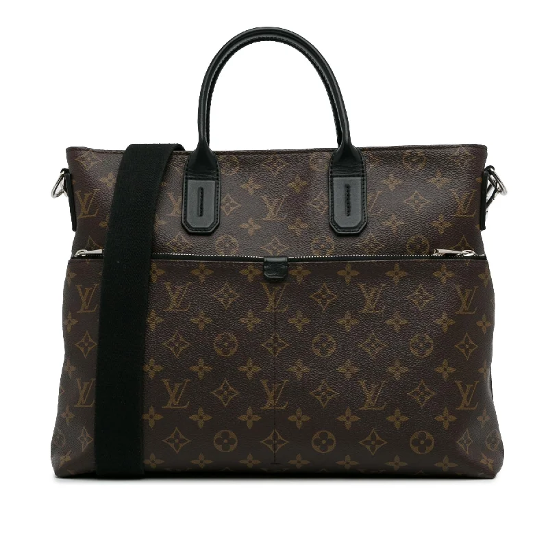  Stylish Totes, Exclusive SavingsLouis Vuitton Monogram Macassar 7 Days A Week (SHG-G5QjS9)