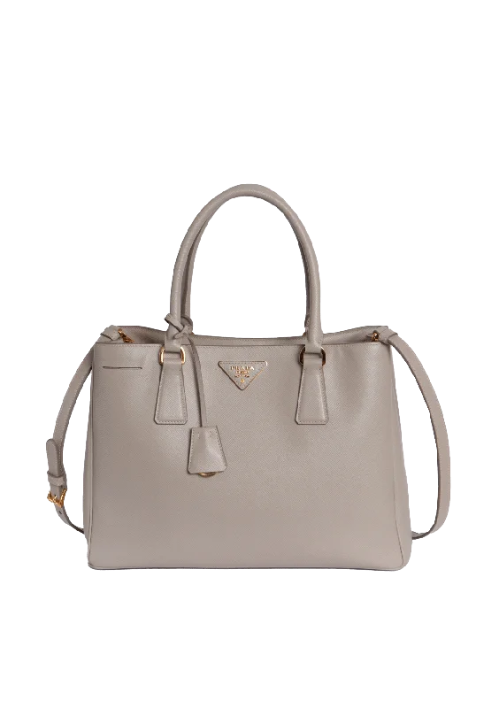  Shop Stylish Bags At Unbeatable PricesLARGE SAFFIANO LUX DOUBLE ZIP GALLERIA